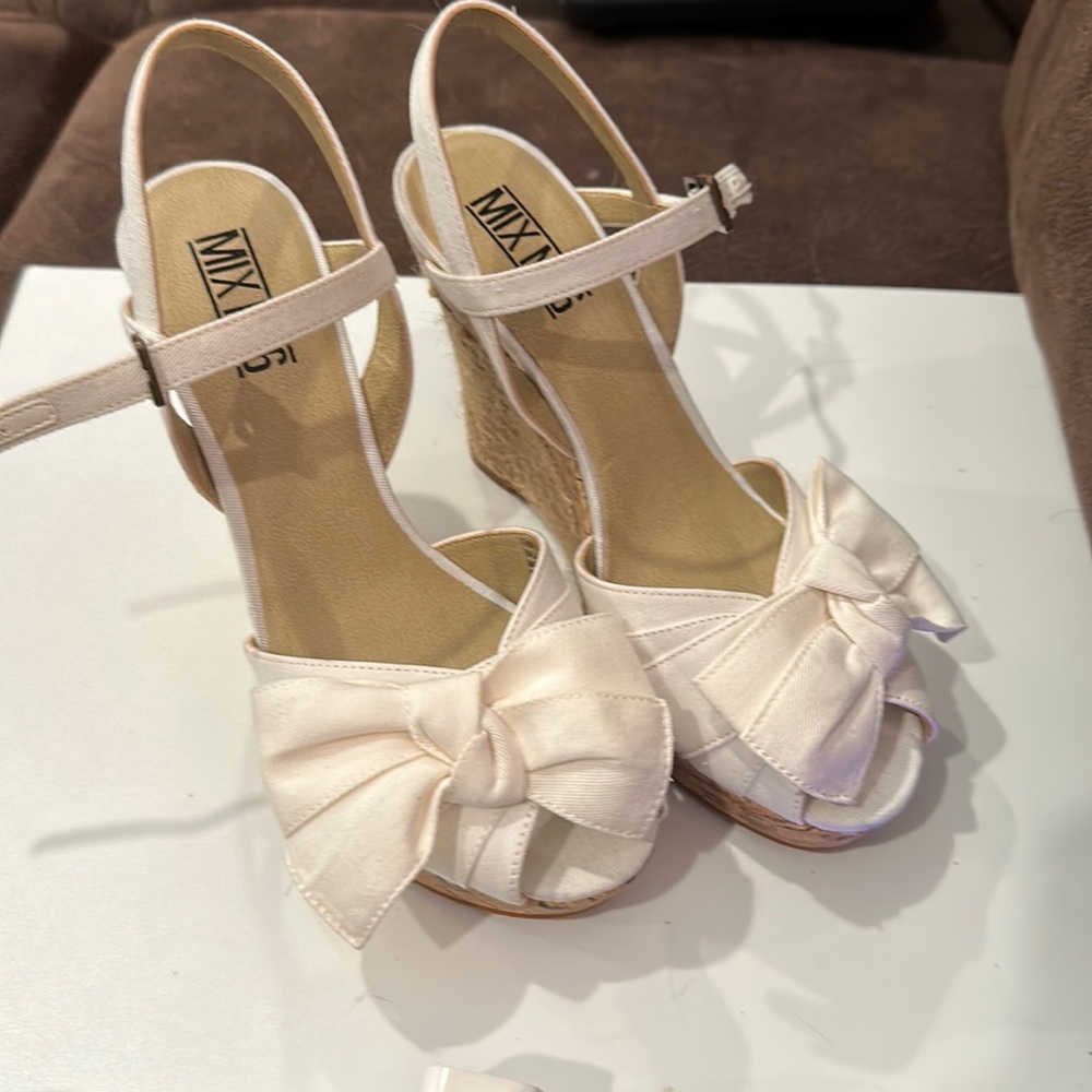 Mix No 6 wedge sandals